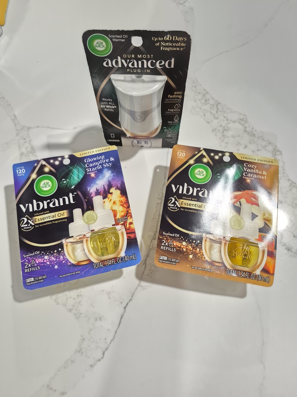 Air Wick Vibrant Scented Oil Bundle - 4x Refills + 1 Advanced Warmer